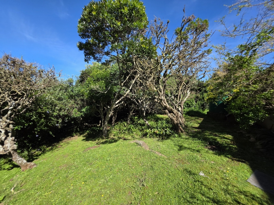 4 Bedroom Property for Sale in Wavecrest Eastern Cape